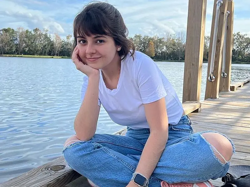 'Me resta confiar na Justiça', diz Klara Castanho ao relembrar estupro