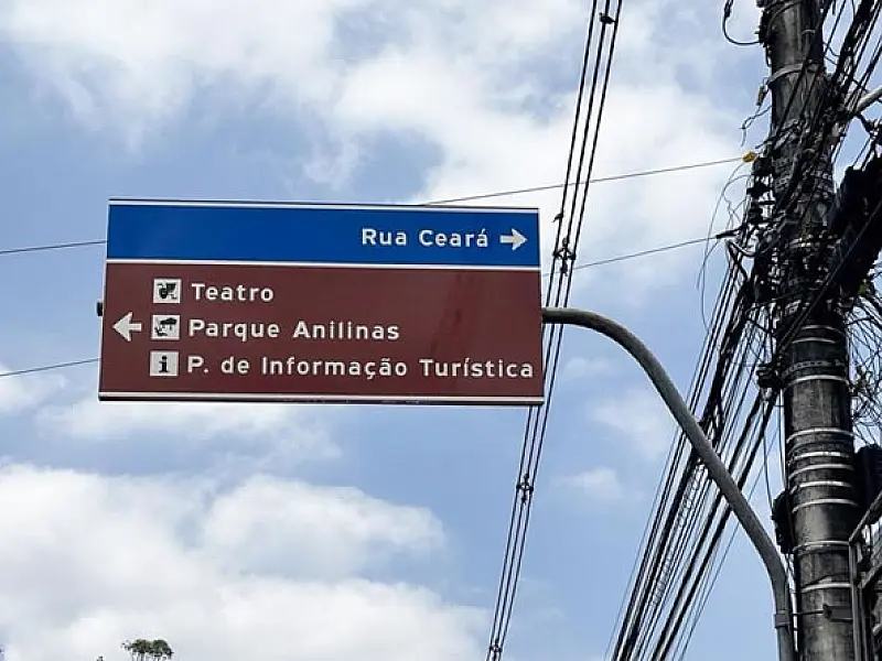 Cubatão passa a ter placas de sinalização turística por toda a cidade