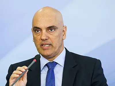 Ministro do STF determina o desbloqueio de rodovias federais