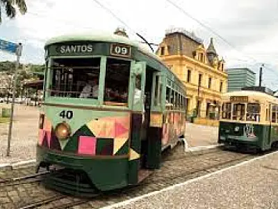 Linha turística de bondes de Santos quebra três recordes em 2023