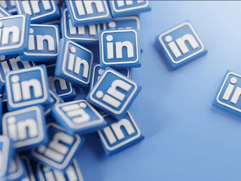 LinkedIn demite mais de 700 funcionários e encerra aplicativo na China