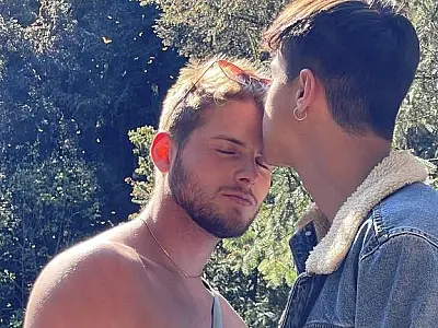 Daniel Lenhart assume namoro com homem e relata ataques a sua família