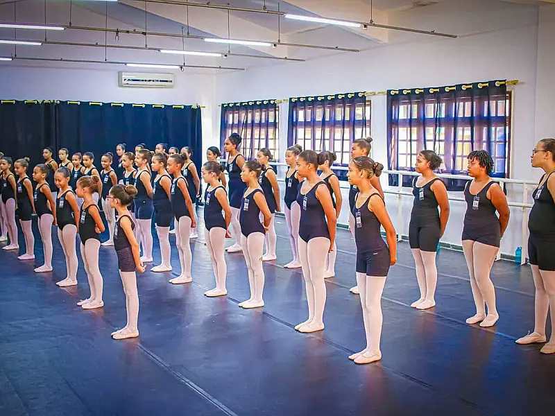 Exames de Ballet Clássico movimentam Bailarinos da Prefeitura de Bertioga