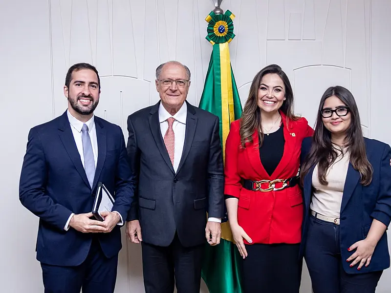 Na busca por recursos para São Vicente, Kayo Amado se reúne com o Vice-Presidente Geraldo  Alckmin