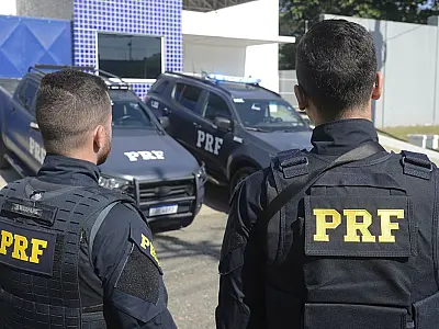 Acidentes com mortos e feridos nas estradas caem durante o feriado