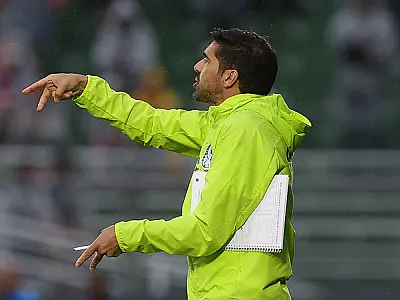 Sem selecionáveis, defesa do Palmeiras será colocada à prova no mata-mata
