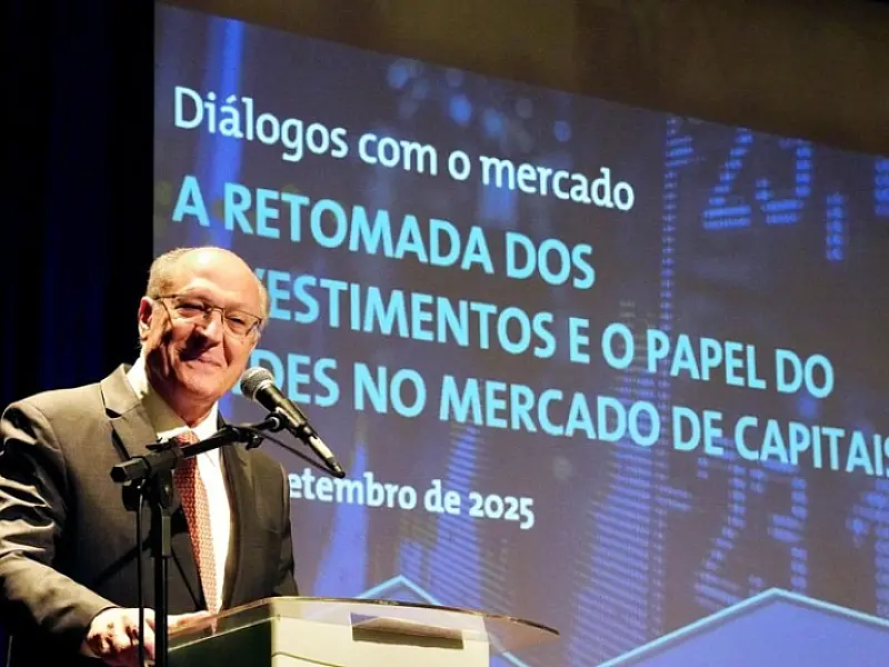 No Rio, Alckmin exalta retomada de investimentos e papel do BNDES no mercado de capitais