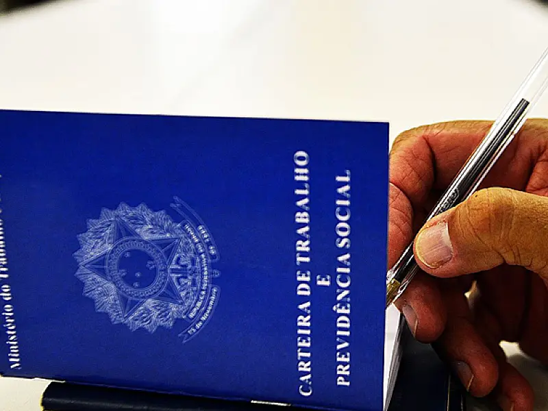 PAT Guarujá tem 58 vagas de emprego neste sábado (23)