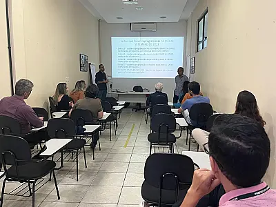 App e perfil em redes sociais CET-Santos são apresentados em Comissão de Transportes