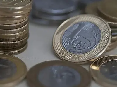 Superávit das contas públicas cai 45,4% e fecha outubro em R$ 14,8 bi