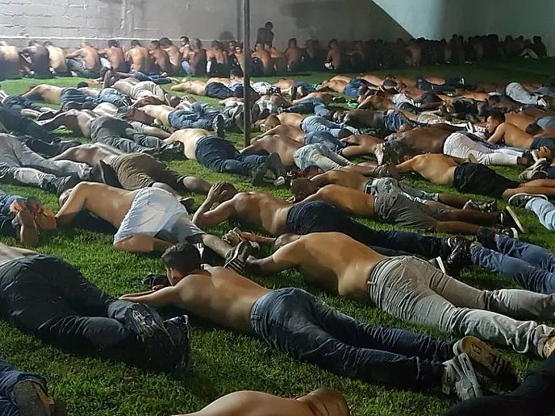 População negra encarcerada atinge maior patamar da série histórica