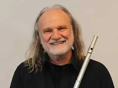 Simonian Quarteto abre a temporada de 2025 do Chorinho no Aquário neste sábado (11)