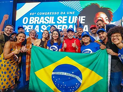 Durante 60º Congresso da UNE, presidente Lula sanciona lei que amplia assistência estudantil