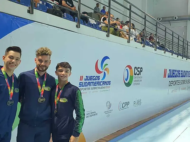 Atletas de Santos garantem seis medalhas em competição de patins no Paraguai