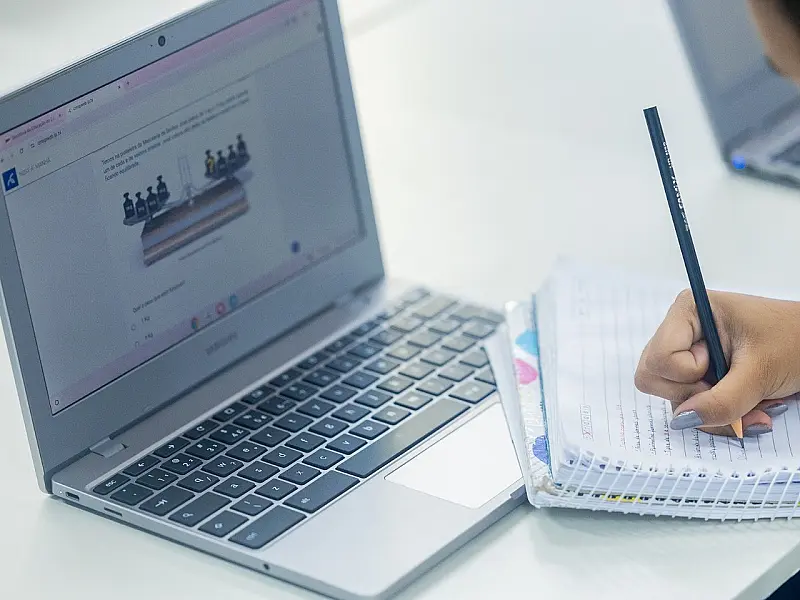 Inscrições para pós-graduação gratuita de matemática para professores da rede estadual
