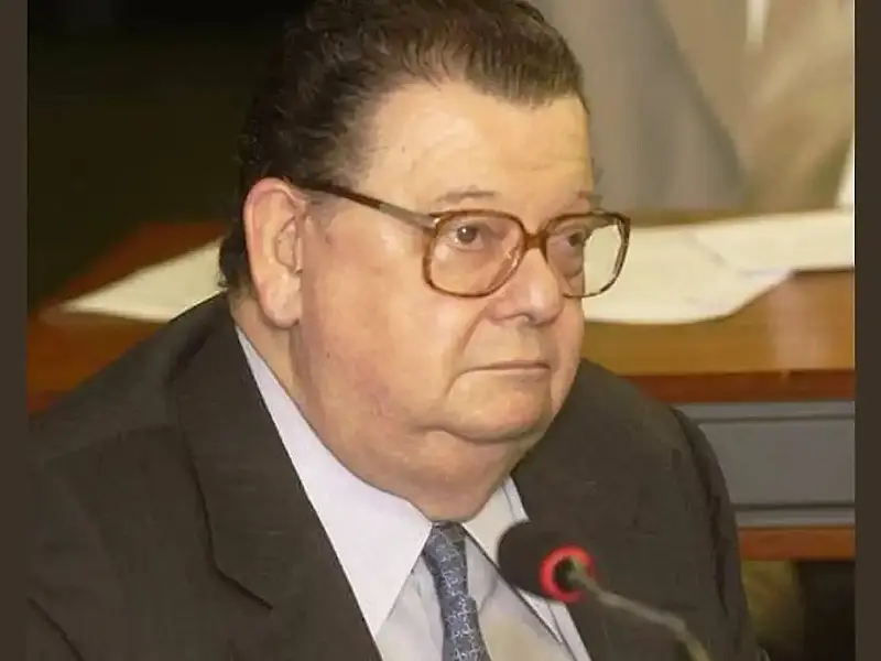 Morre, aos 96 anos, o ex-ministro Delfim Netto