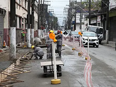 Trânsito tem alterações em três bairros de Santos devido às obras do VLT