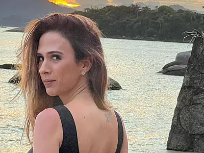 Tatá Werneck rebate notícias de crise no casamento e diz que Rafael postou foto para abafar rumores