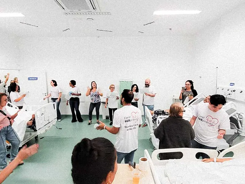 Coral "SUSpirando" se apresenta pela segunda vez no Hospital do Vicentino