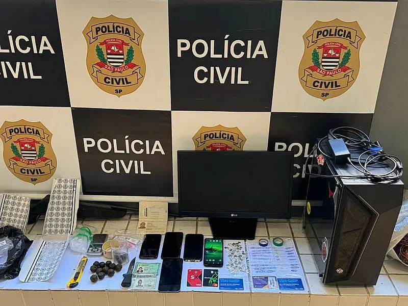Polícia Civil prende indivíduo envolvido com o tráfico de drogas em Santos