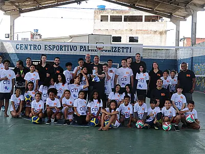 Instituto Serginho 10 inaugura Núcleo de Voleibol e abre inscrições em Guarujá