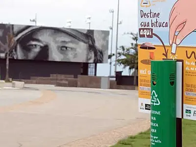 Santos inicia instalação de coletores de bituca em diversos pontos da orla