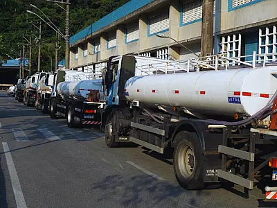 Prefeito de Guarujá cobra Sabesp por melhorias de infraestrutura para conter crise hídrica