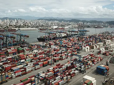 Prefeitura de Guarujá abre 350 vagas para curso de capacitação logística portuária