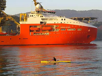 Canoísta de Santos, Alexandra Pozte vai remar mais de 24 horas ininterruptas em novo desafio