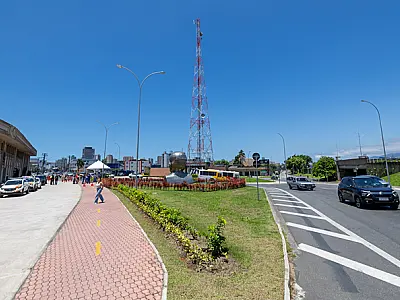 Praia Grande/SP entrega oficialmente remodelação de rotatórias e novos sanitários na orla