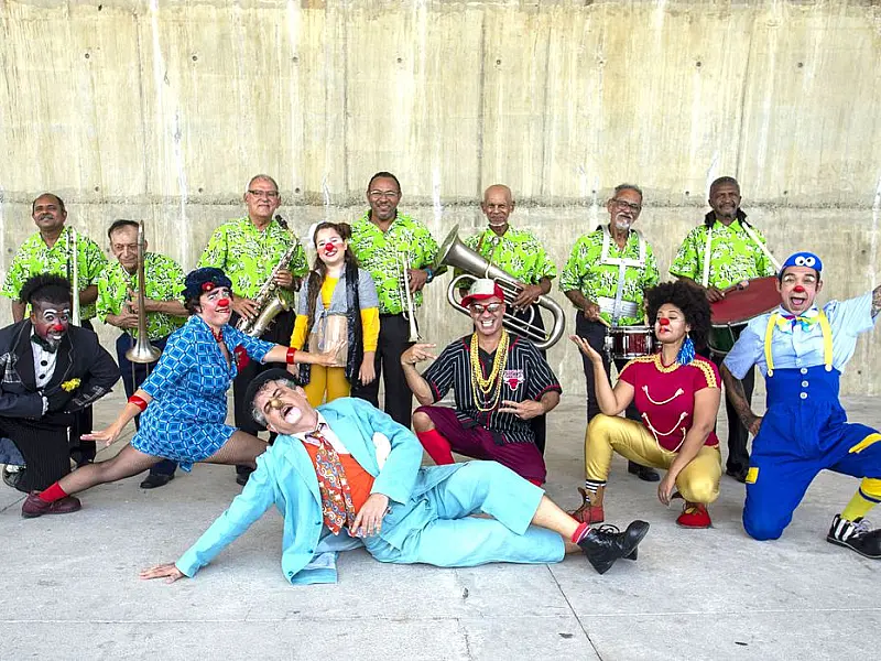 Espetáculo circense leva cultura e inclusão à periferia do Rio de Janeiro