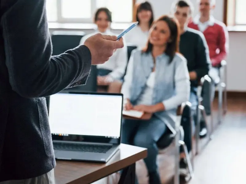 Instituto Federal de Cubatão abre inscrições para curso gratuito de Auxiliar de Serviços Diversos