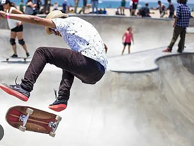 Praça Walter Belian será palco de Campeonato de Swell Skateboard