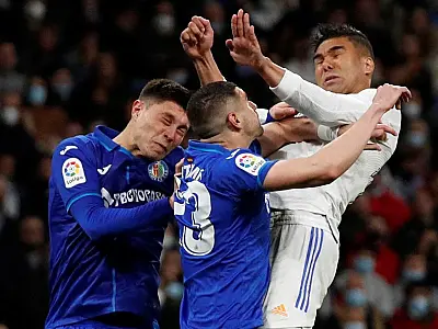 Casemiro garante que Real Madrid não jogará relaxado contra Chelsea