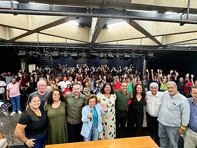 Telma de Souza relança instituto de políticas públicas e firma parceria com entidade