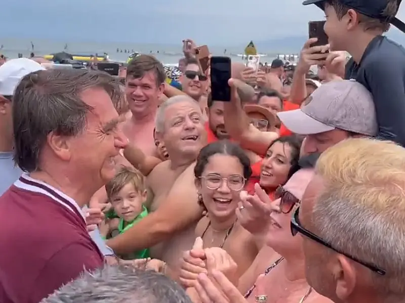 Jair Bolsonaro irá passar mais um feriado na Baixada Santista