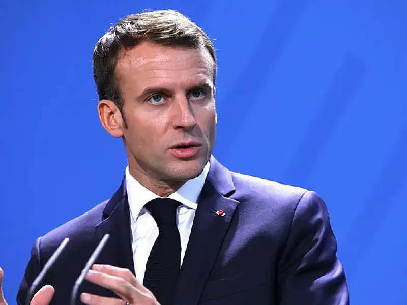 Eleição interrompe plano de Macron de liderar a Europa
