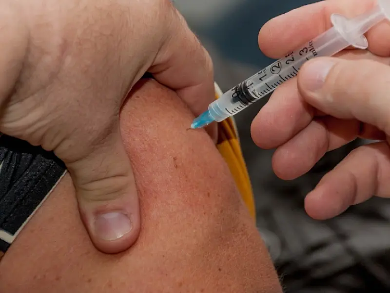 Nova vacina contra dengue deve chegar ao Brasil no segundo semestre