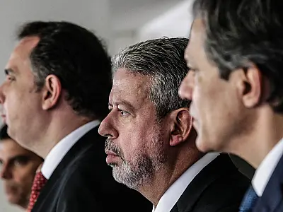 Arrecadação extra de 2023 a 2025 deve ser 50% menor que a projetada pelo governo, diz IFI