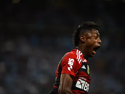 Flamengo bate o Grêmio em Porto Alegre e fica ainda mais perto da final