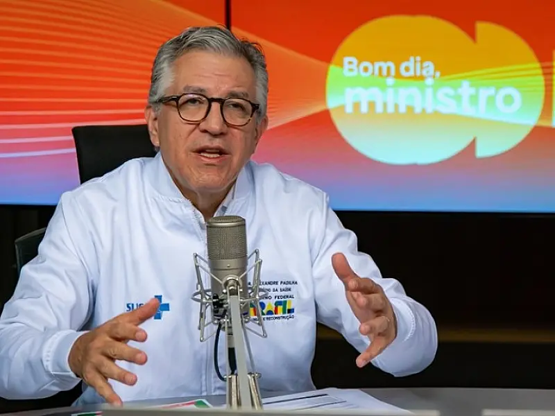 Padilha celebra melhora em indicadores vacinais: vencendo a batalha contra fake news