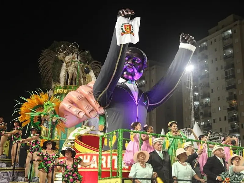 Cidade de Santos conhece as campeãs do Carnaval 2024 nesta terça-feira