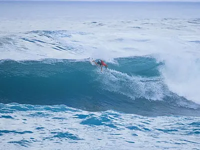 Ítalo Ferreira avança direto para 3ª etapa de Sunset Beach