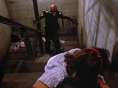 Vil Cine Clube comemora aniversário com festa de Halloween