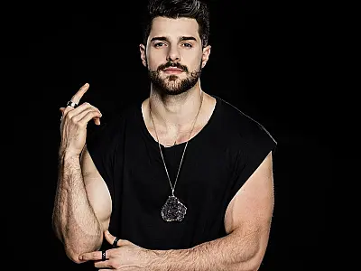 Alok é acusado por não pagar dupla de DJs