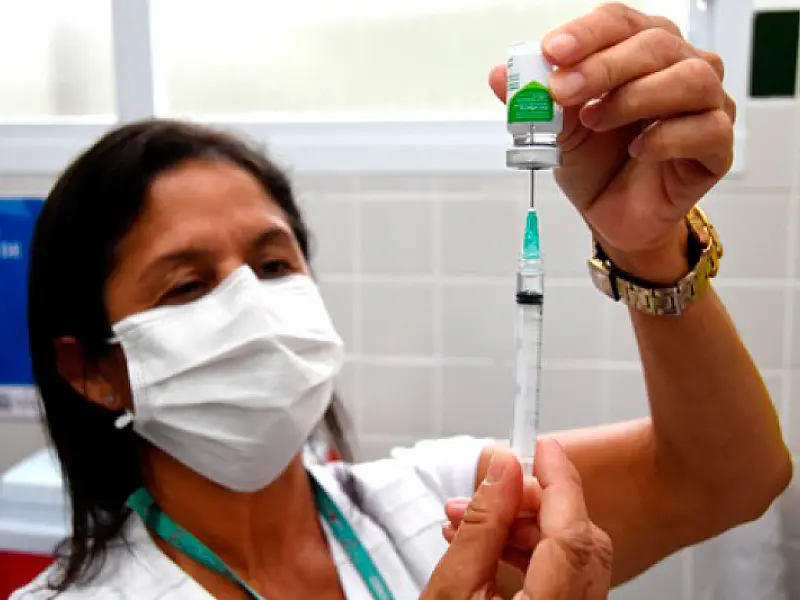 Guarujá começa a vacinar moradores a partir de 30 anos contra influenza