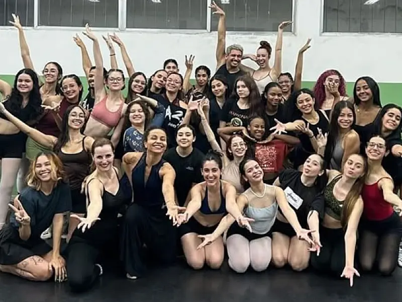Palestras, aula e workshop de jazz agitam alunos da Escola Técnica de Música e Dança de Cubatão