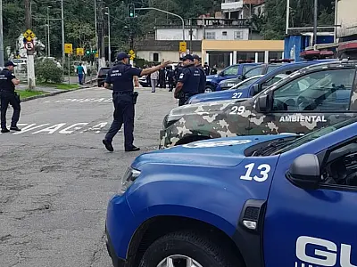 Proprietário de ferro-velho irregular é multado e indiciado por ligação clandestina de água