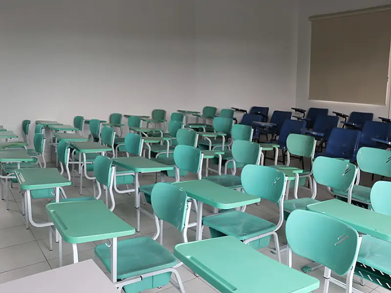 Guarujá abre 80 vagas para nível superior gratuito nesta terça-feira