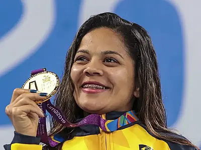 Morre a nadadora Joana Neves, multimedalhista paralímpica, aos 37 anos